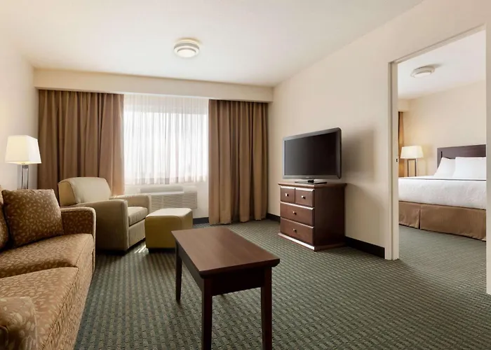 Travelodge Hotel By Wyndham Weyburn